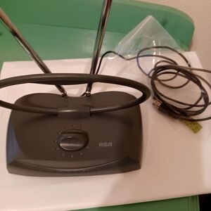 RCA Black Indoor Antenna